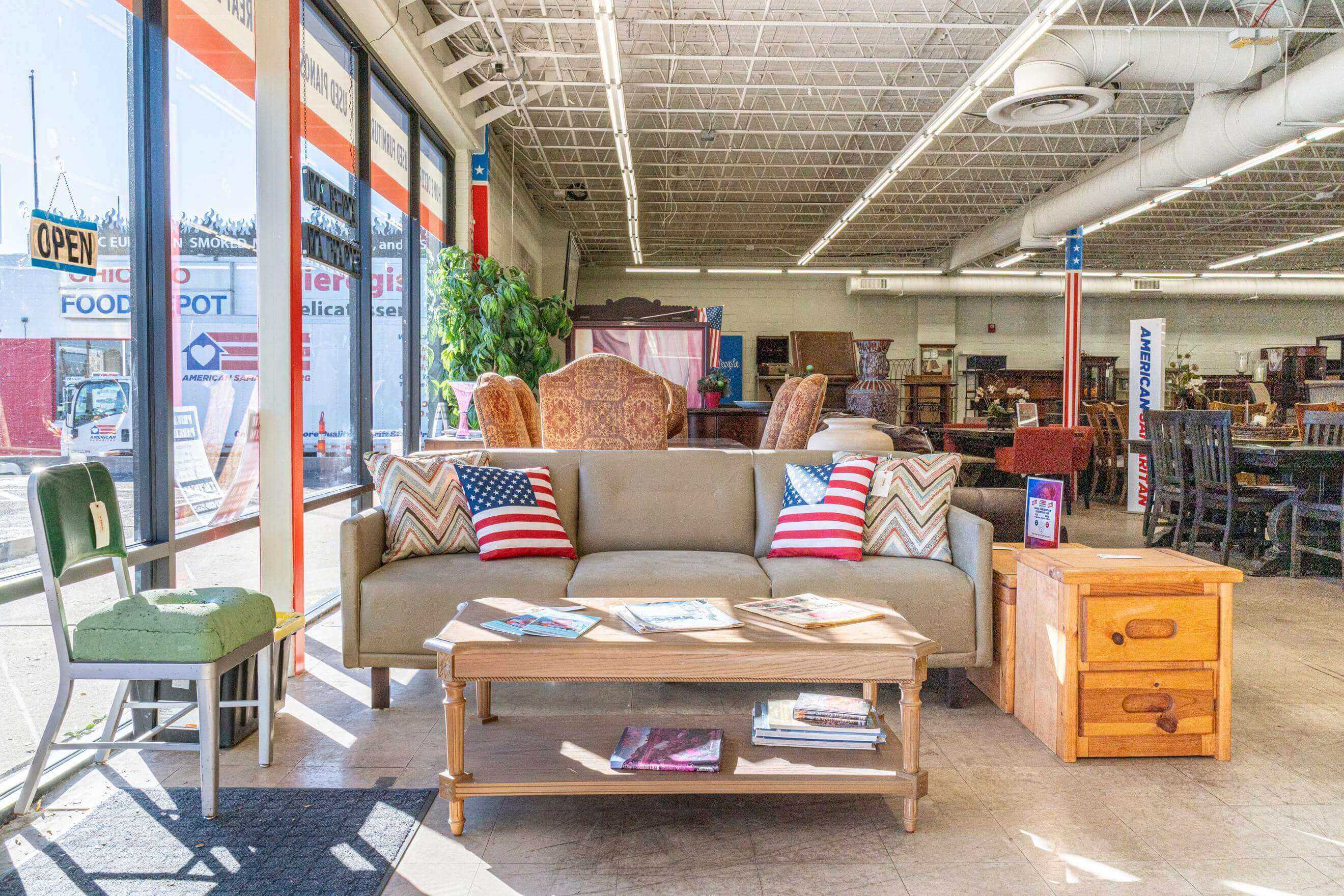 used furniture showroom Lakewood